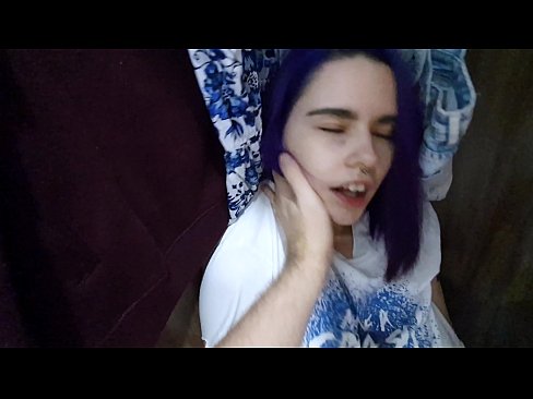 ❤️ Našao sam svoju sestru u ormaru i pomogao joj da svrši Kvalitetna pornografija kod nas ❌❤